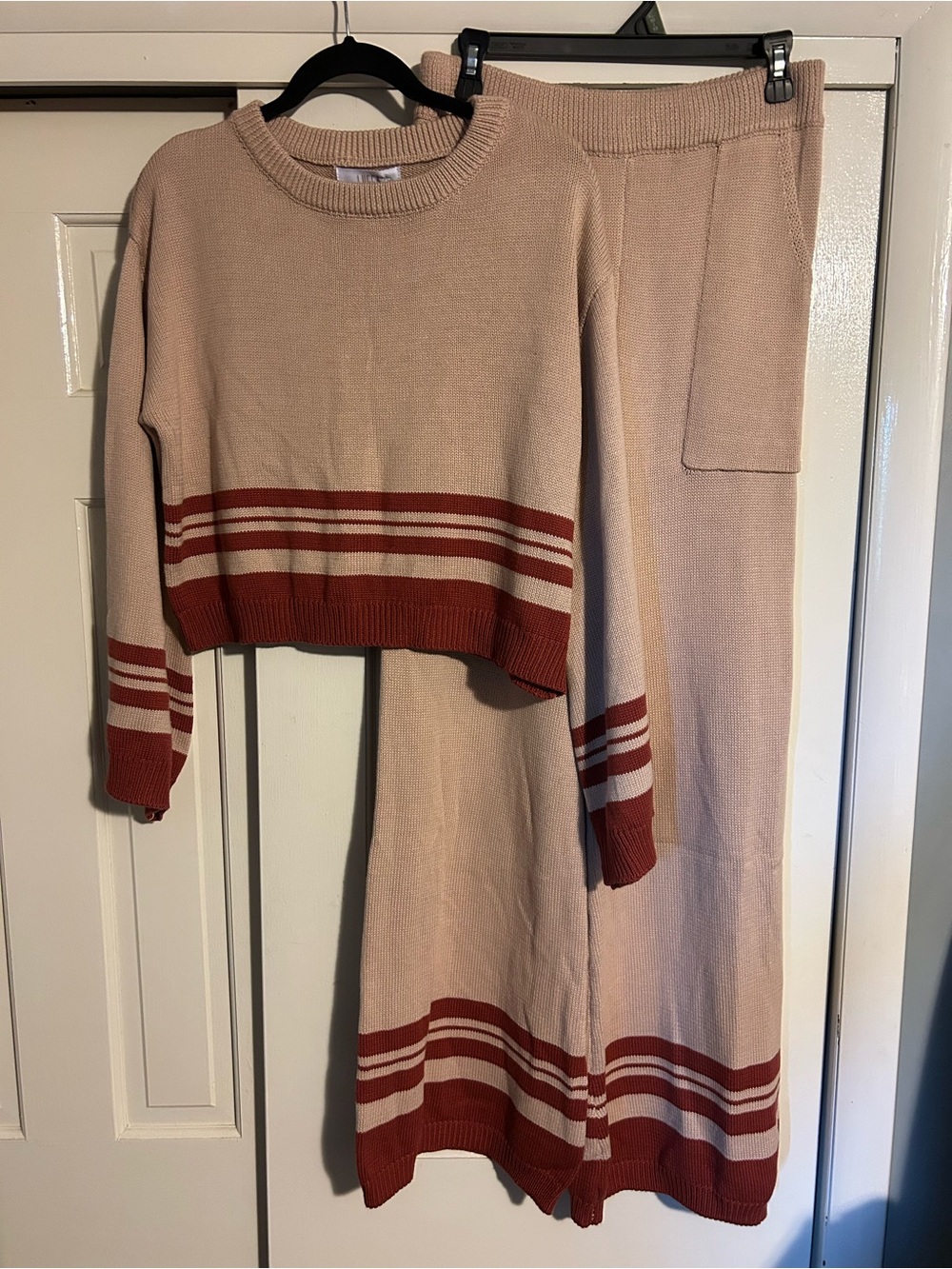Women's Beige & Rust Striped Knit Sweater Set